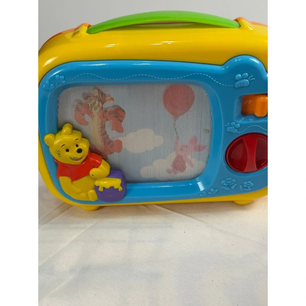 Disney Winnie the Pooh Musical Wind Up Toy TV Tigger Piglet Yellow Blue 8.5in